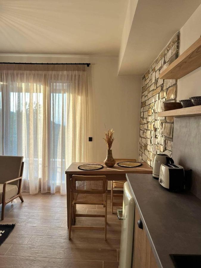 Mourésion Peri Elxis Luxury Suites المظهر الخارجي الصورة