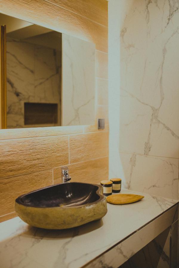 Mourésion Peri Elxis Luxury Suites المظهر الخارجي الصورة